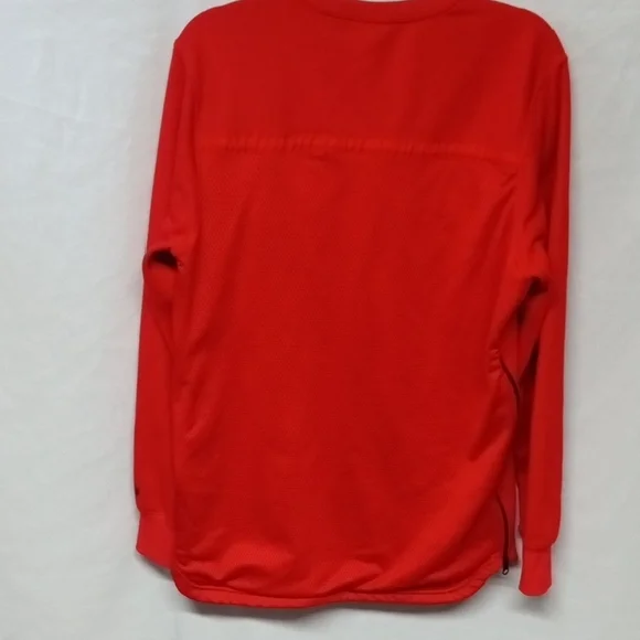 Red NIKE 1992 Graphic Sweatshirt - Picture 11 of 14